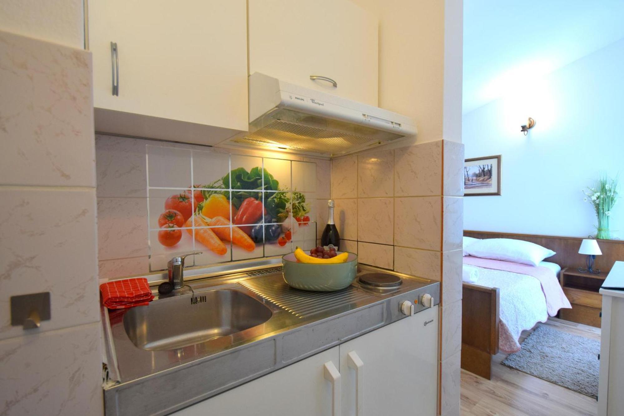 Apartments Pavic มาลินสกา ภายนอก รูปภาพ